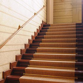 Bodenbelag auf einer Treppe in der Sächsischen Akademie der Wissenschaften Leipzig, Bild 3